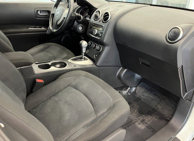 Used 2014 Nissan Rogue S AWD/4WD image 15