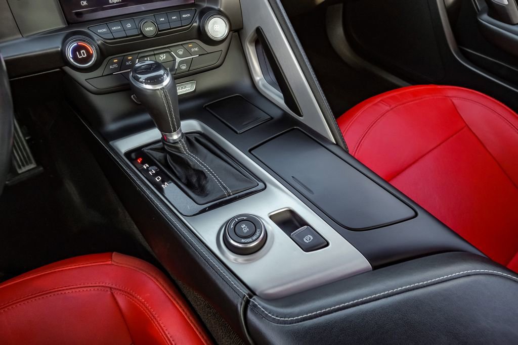 Used 2016 Chevrolet Corvette Stingray Coupe image 29
