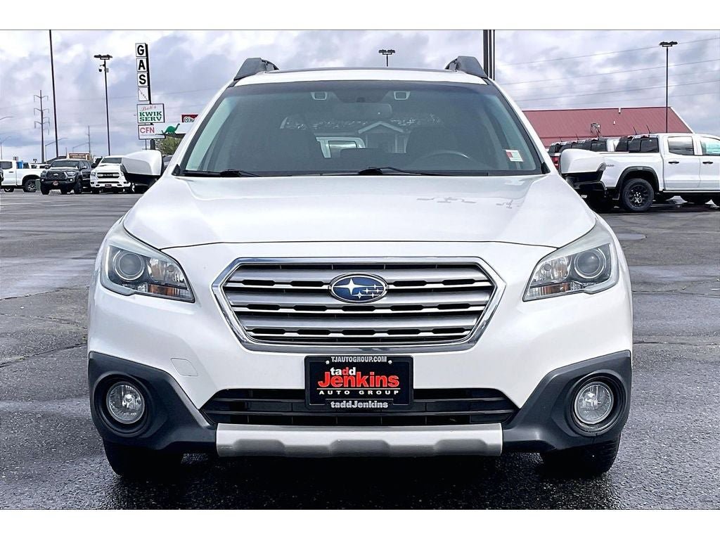 Used 2015 Subaru Outback 3.6R Limited AWD/4WD image 3
