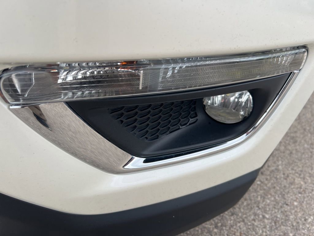 Used 2021 Jeep Compass Limited image 26