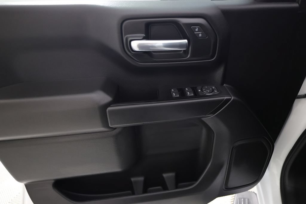 Used 2025 Chevrolet Silverado 1500 Custom RWD image 15
