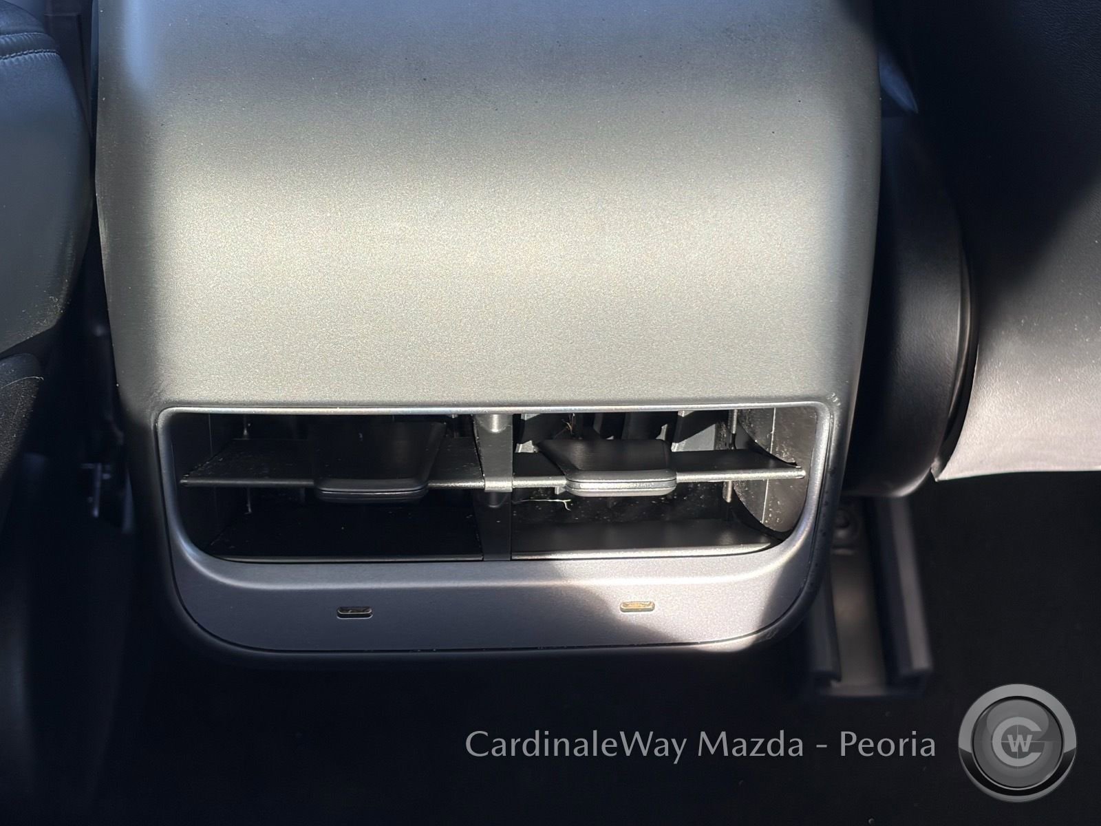 Used 2023 Tesla Model 3 Standard Range image 27