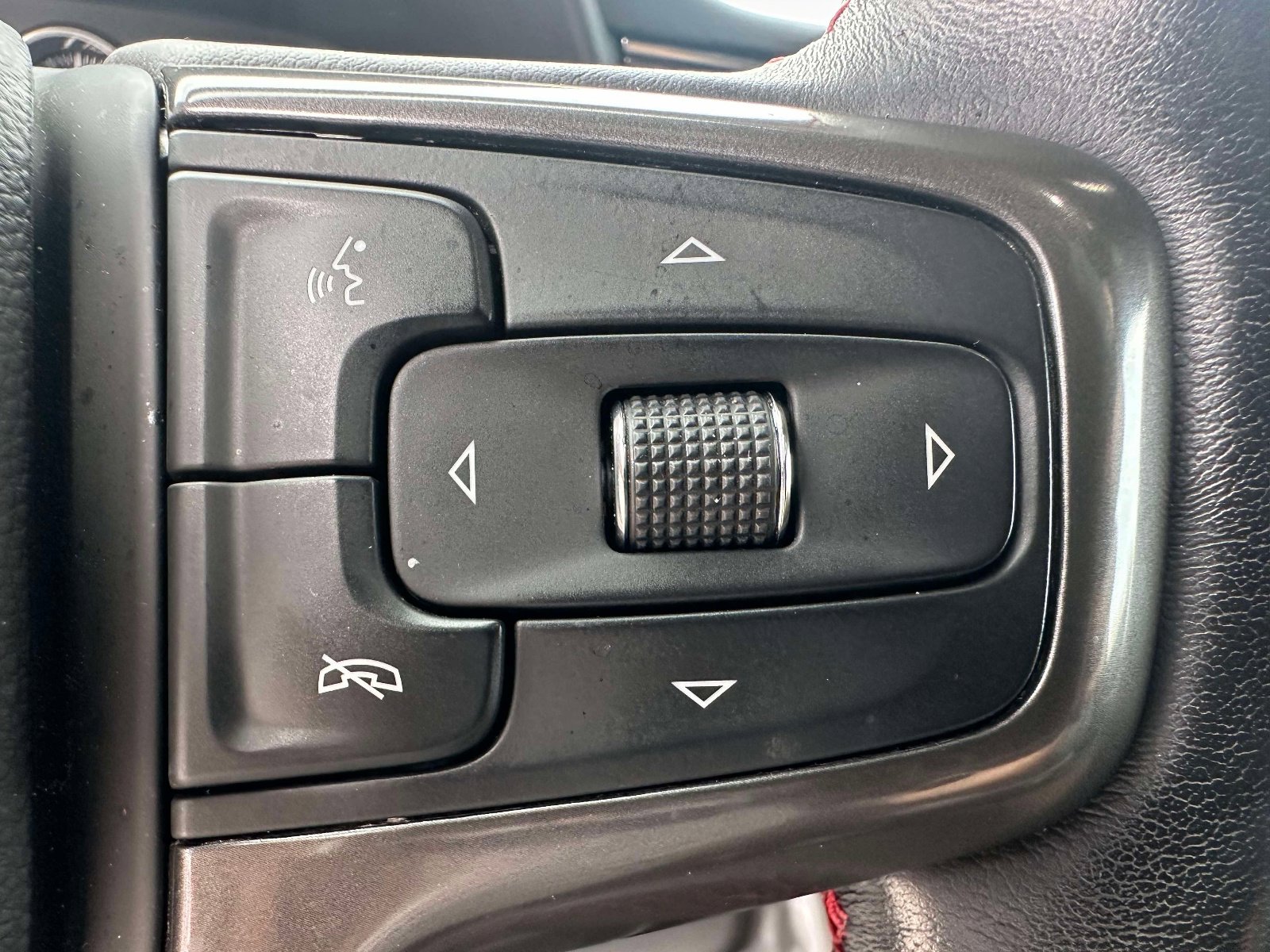 Used 2021 Chevrolet Suburban RST w/ Rear Media and Nav Package image 16