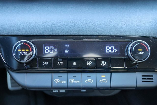 New 2026 Hyundai Elantra Sport image 16