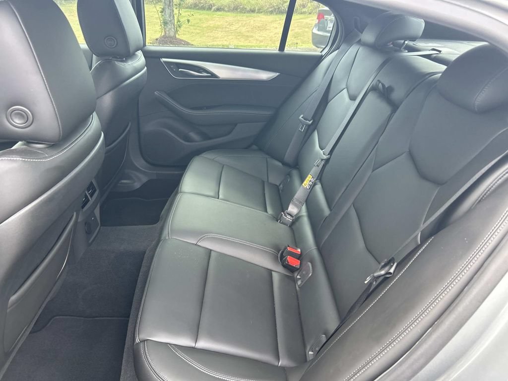 Used 2023 Cadillac CT5 Luxury RWD image 25