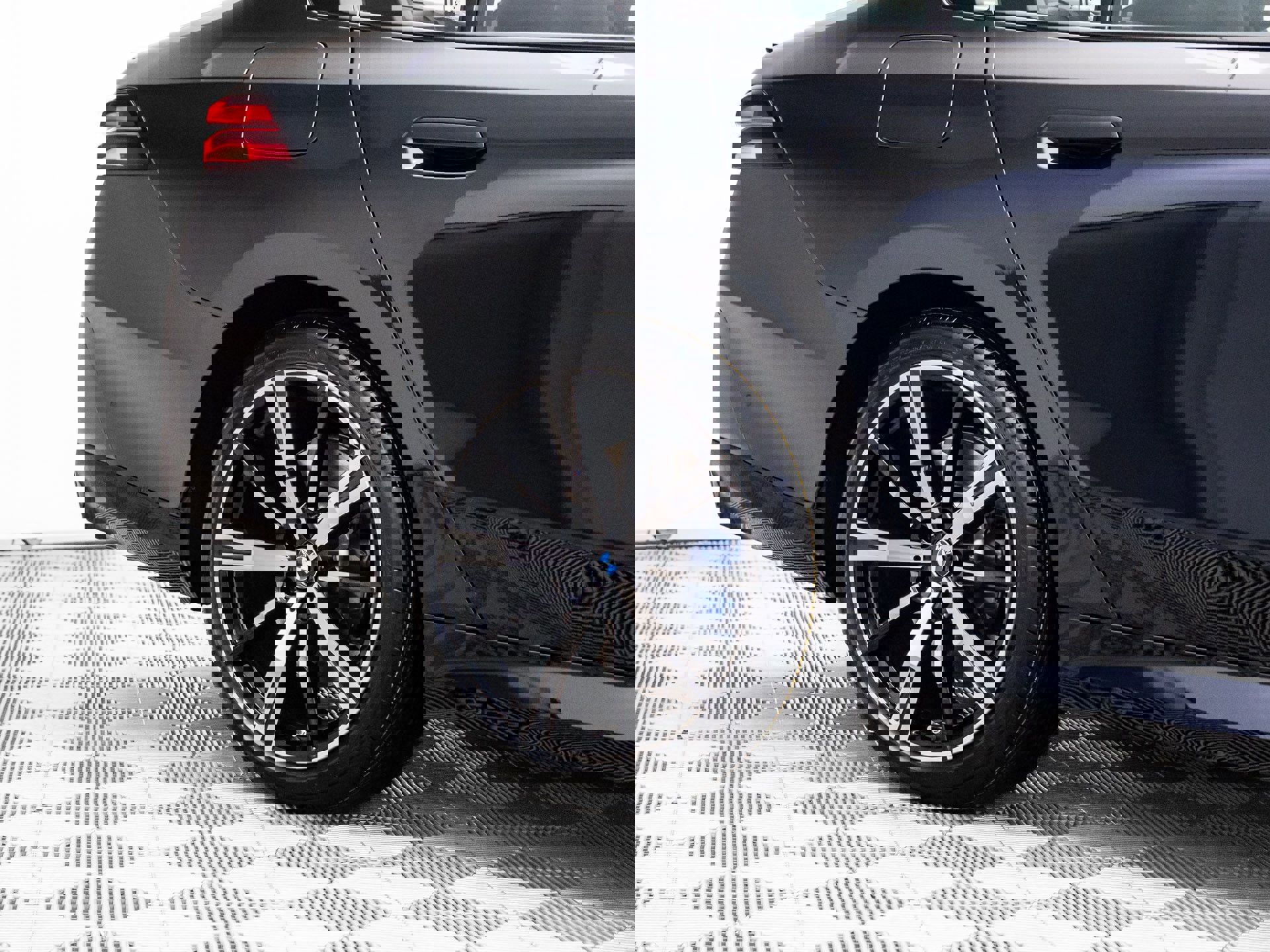 New 2026 BMW 530i xDrive image 33