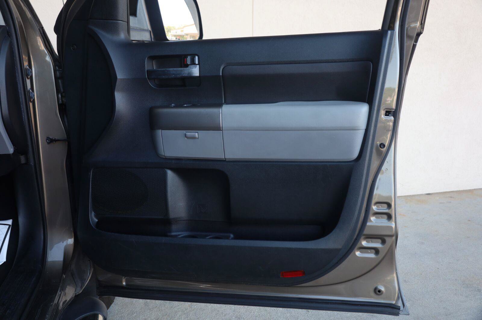 Used 2012 Toyota Tundra 2WD Double Cab image 23