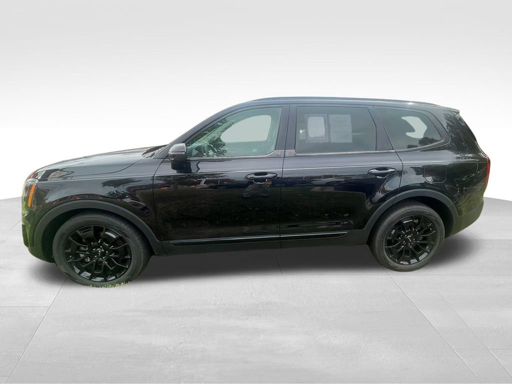 Used 2022 Kia Telluride EX w/ EX Premium Package image 3