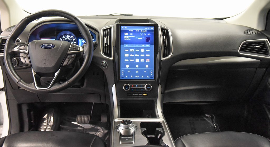 Used 2024 Ford Edge SEL image 25