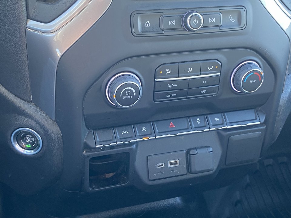 Used 2022 Chevrolet Silverado 1500 W/T w/ WT Value Package image 17