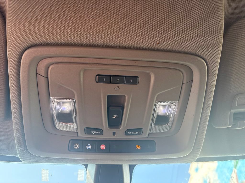 Used 2019 Chevrolet Silverado 1500 LT Trail Boss AWD/4WD image 15
