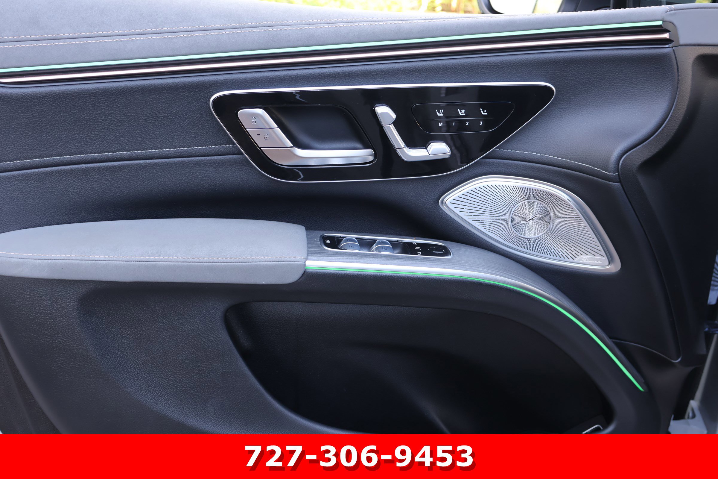 Used 2023 Mercedes-Benz EQS 580 4MATIC SUV image 15