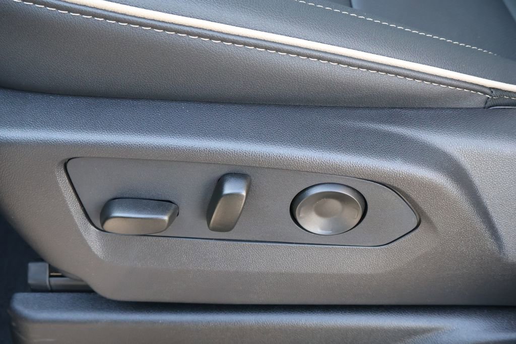 New 2026 Chevrolet Tahoe Premier image 18