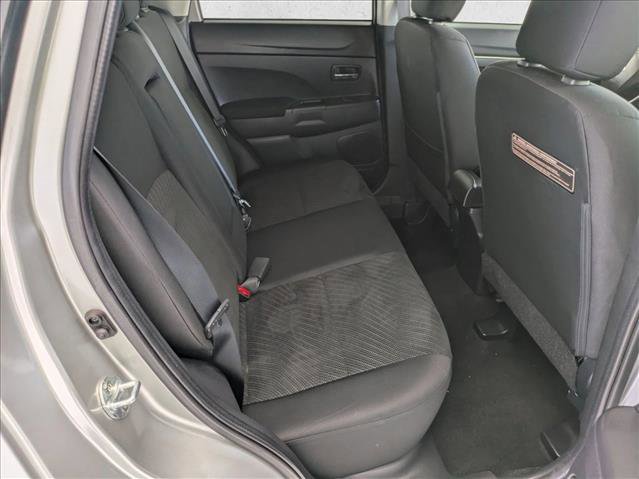 Used 2015 Mitsubishi Outlander Sport SE image 18