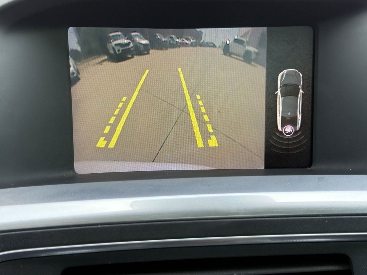 Used 2018 Volvo S60 T5 Dynamic w/ Vision Package FWD image 16