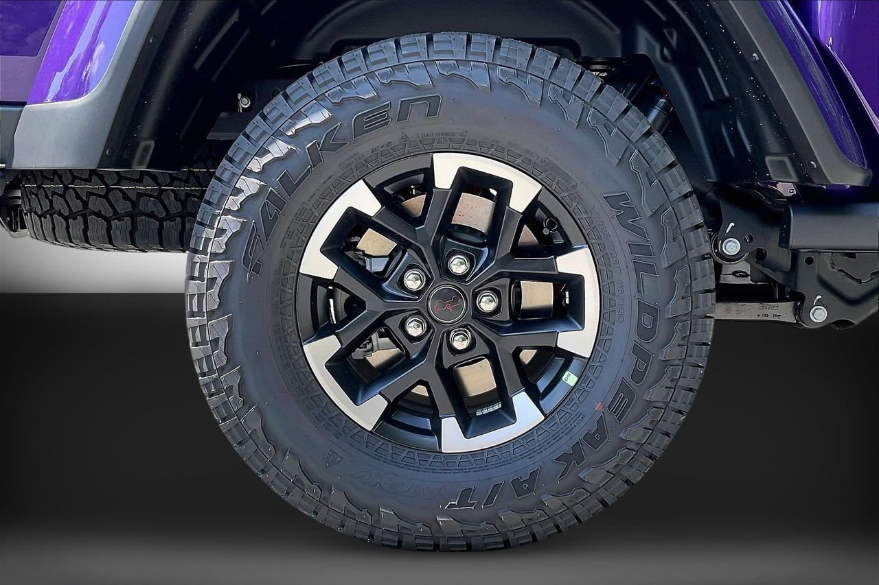 New 2026 Jeep Gladiator Rubicon AWD/4WD image 34
