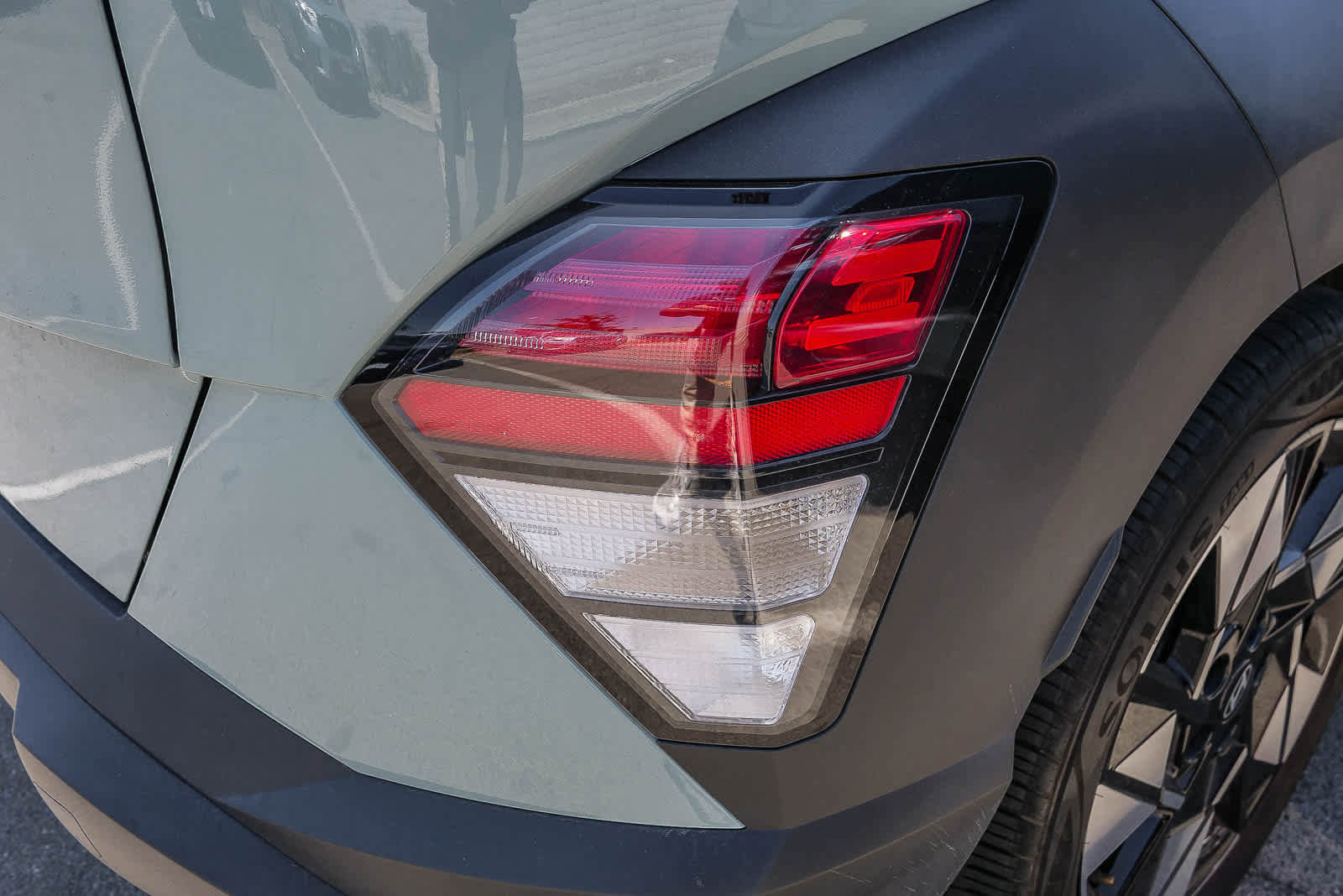 Used 2024 Hyundai Kona SEL FWD image 15