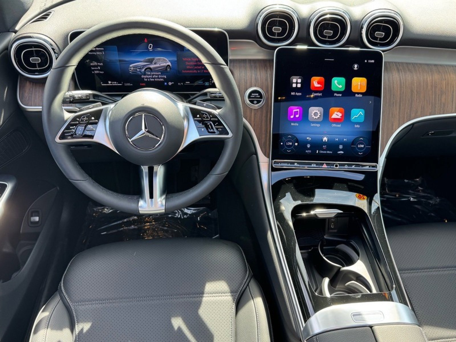 Certified 2026 Mercedes-Benz GLC 300 4MATIC image 17