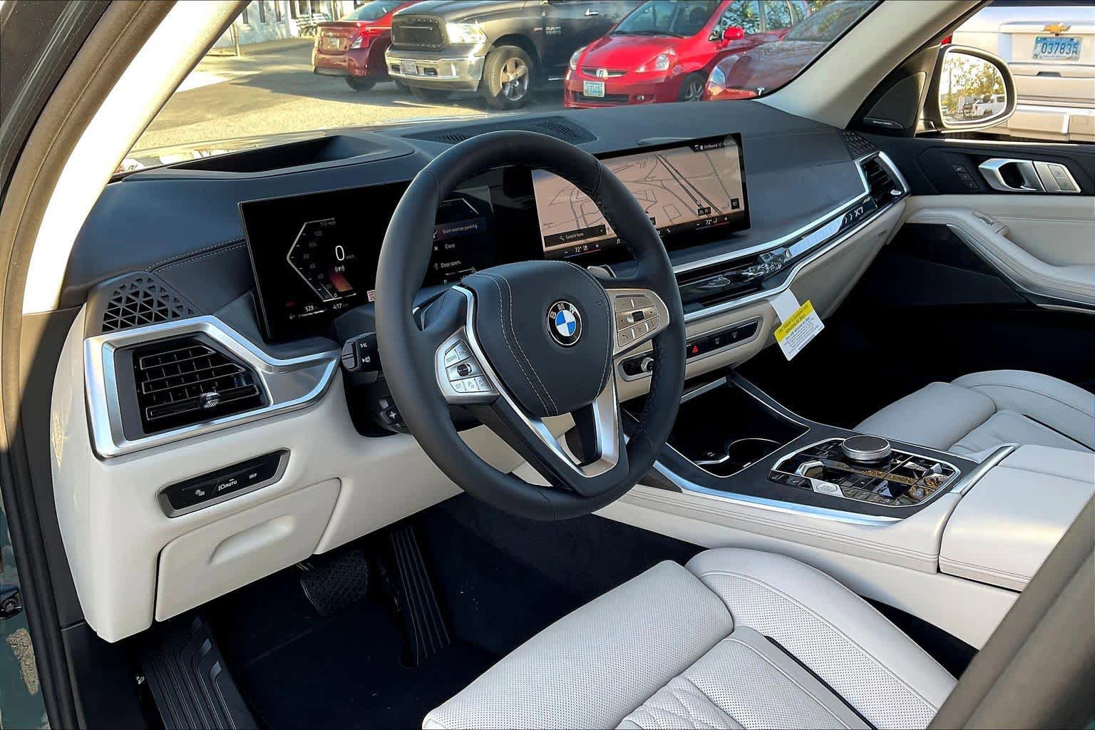 Used 2026 BMW X7 xDrive40i image 17