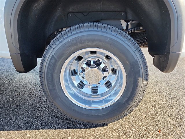 New 2026 GMC Sierra 3500 Denali w/ Denali Reserve Package image 30