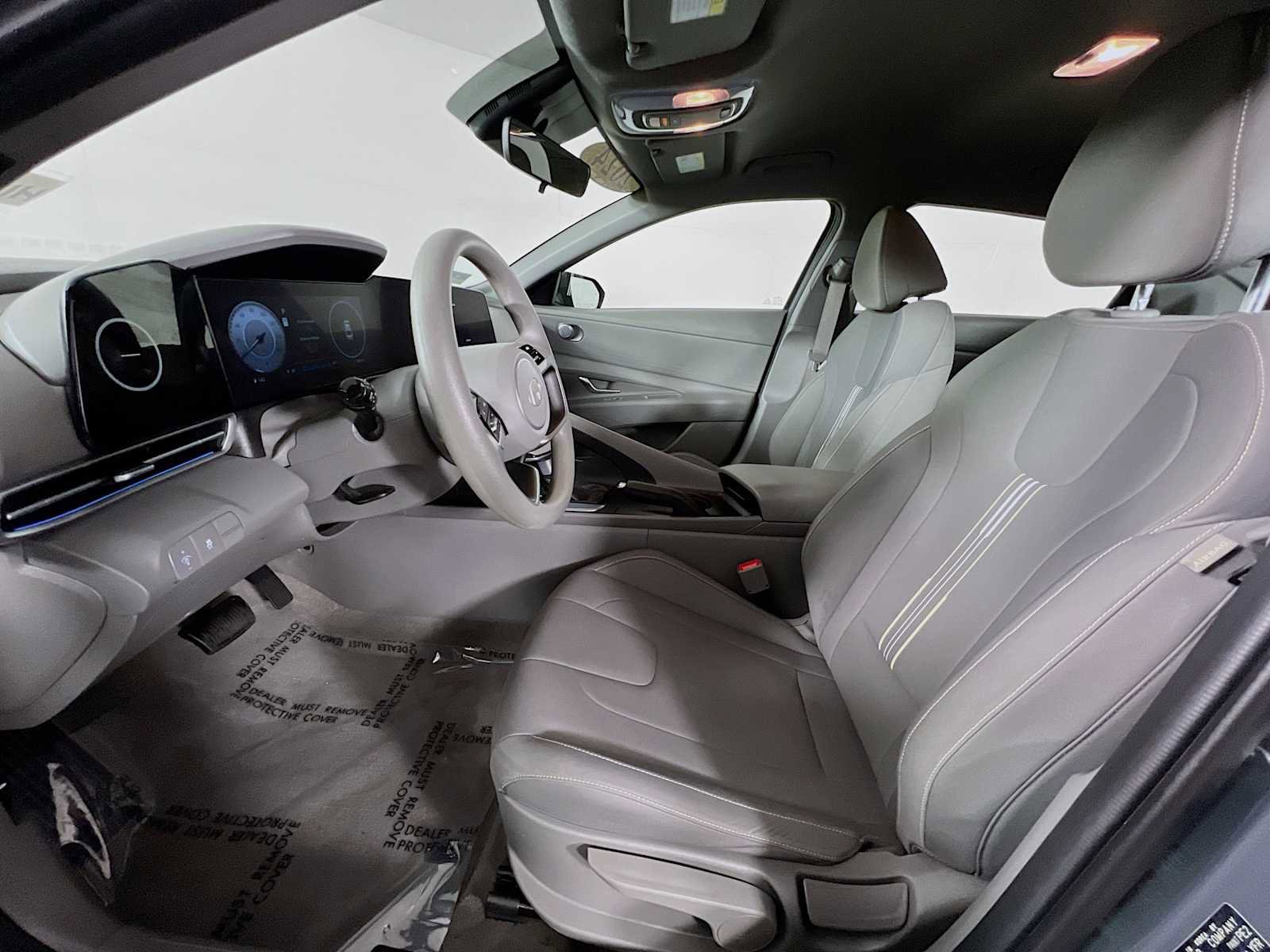 Certified 2024 Hyundai Elantra SEL image 21