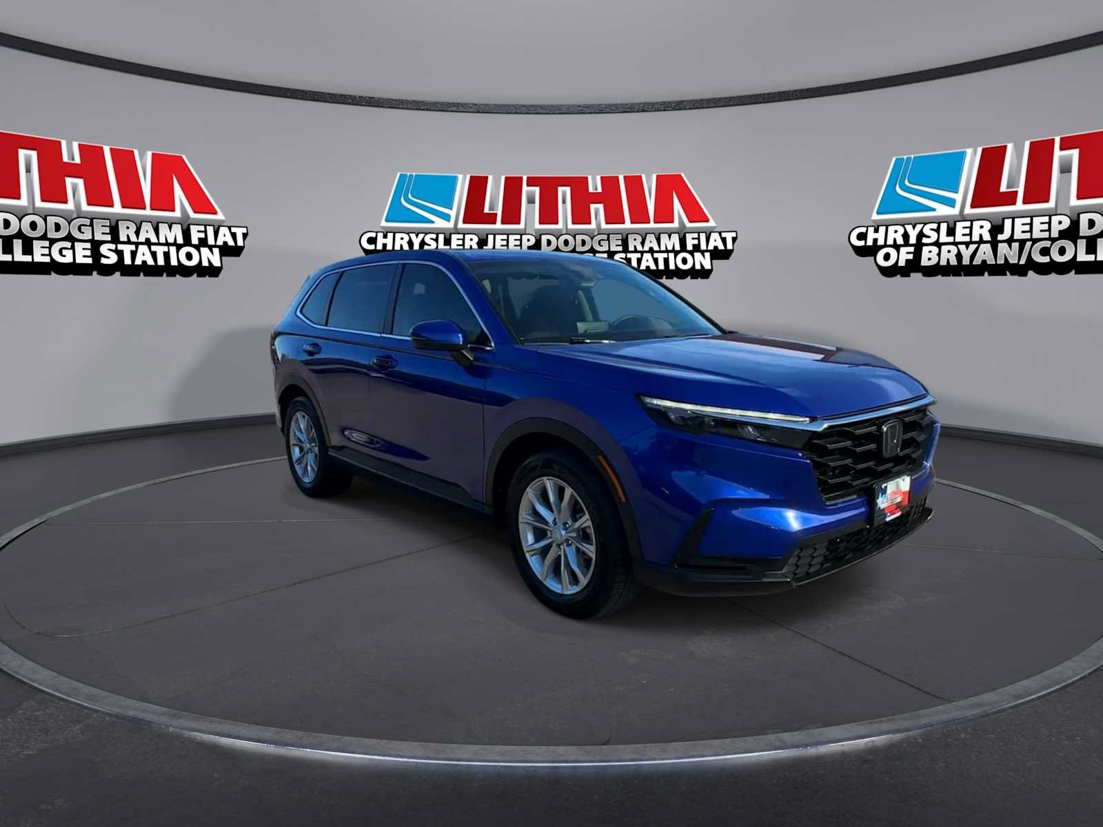 Used 2025 Honda CR-V EX image 2