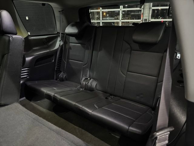 Used 2015 Chevrolet Tahoe LT w/ Max Trailering Package AWD/4WD image 15