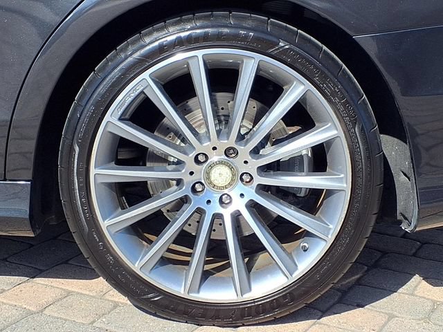 Used 2015 Mercedes-Benz S 550 Sedan w/ Sport Package image 8