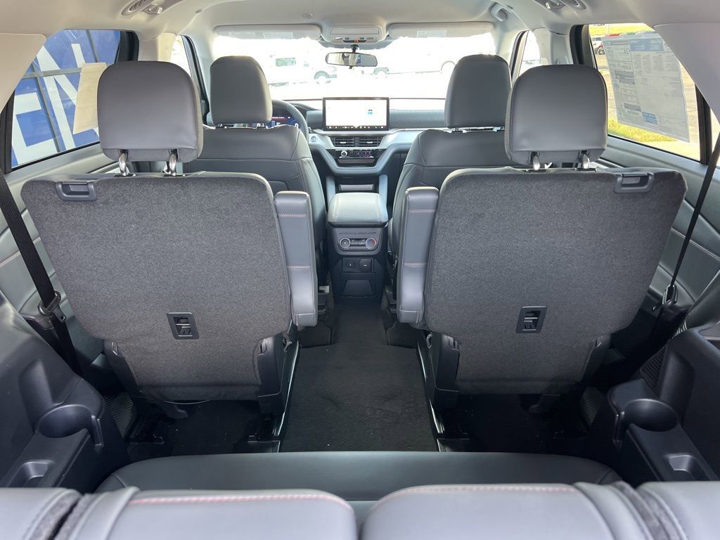 New 2026 Ford Explorer Active w/ Active Comfort Package image 10