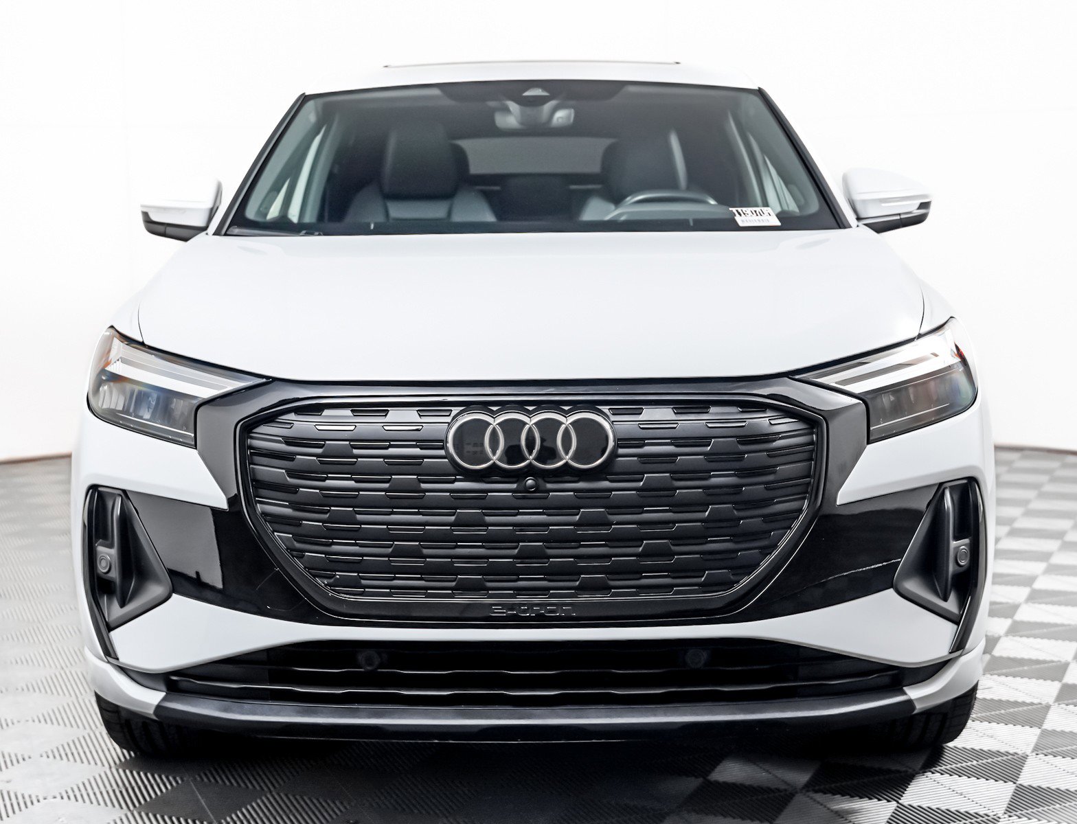 Certified 2023 Audi Q4 e-tron Premium Plus w/ Premium Plus AWD/4WD image 5