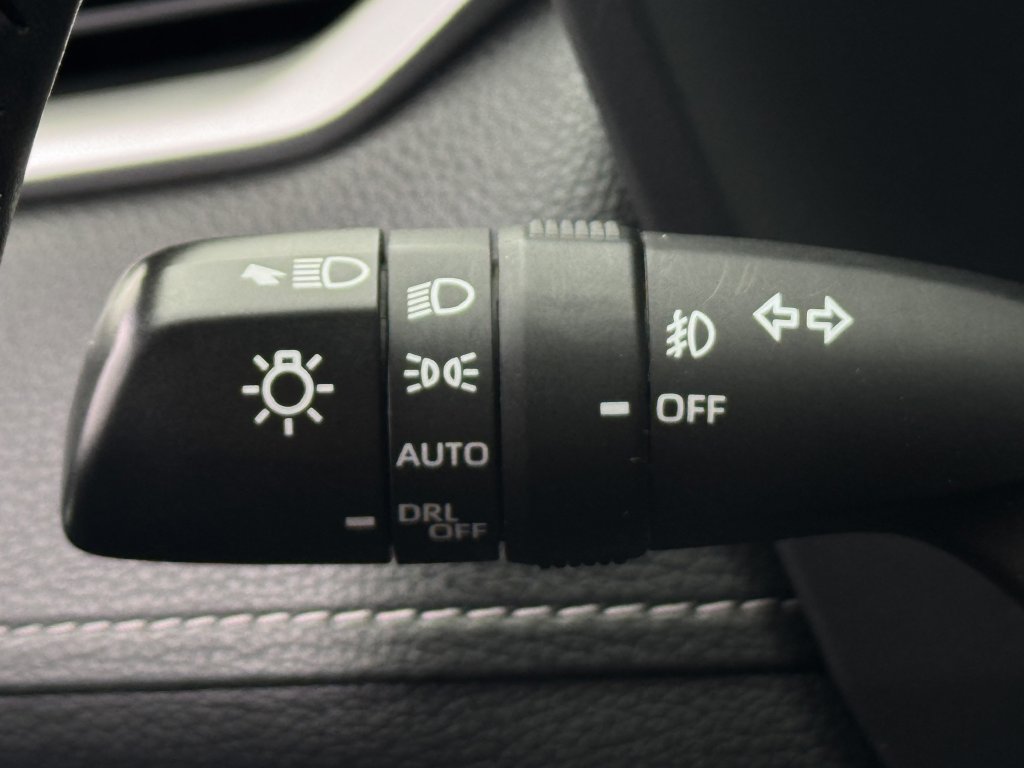 Used 2019 Toyota RAV4 Limited w/ Advanced Technology Package AWD/4WD image 21