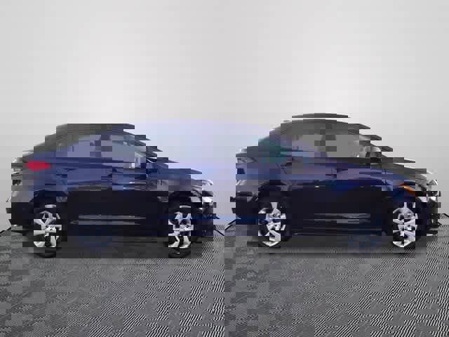 Certified 2025 Toyota Corolla LE image 4