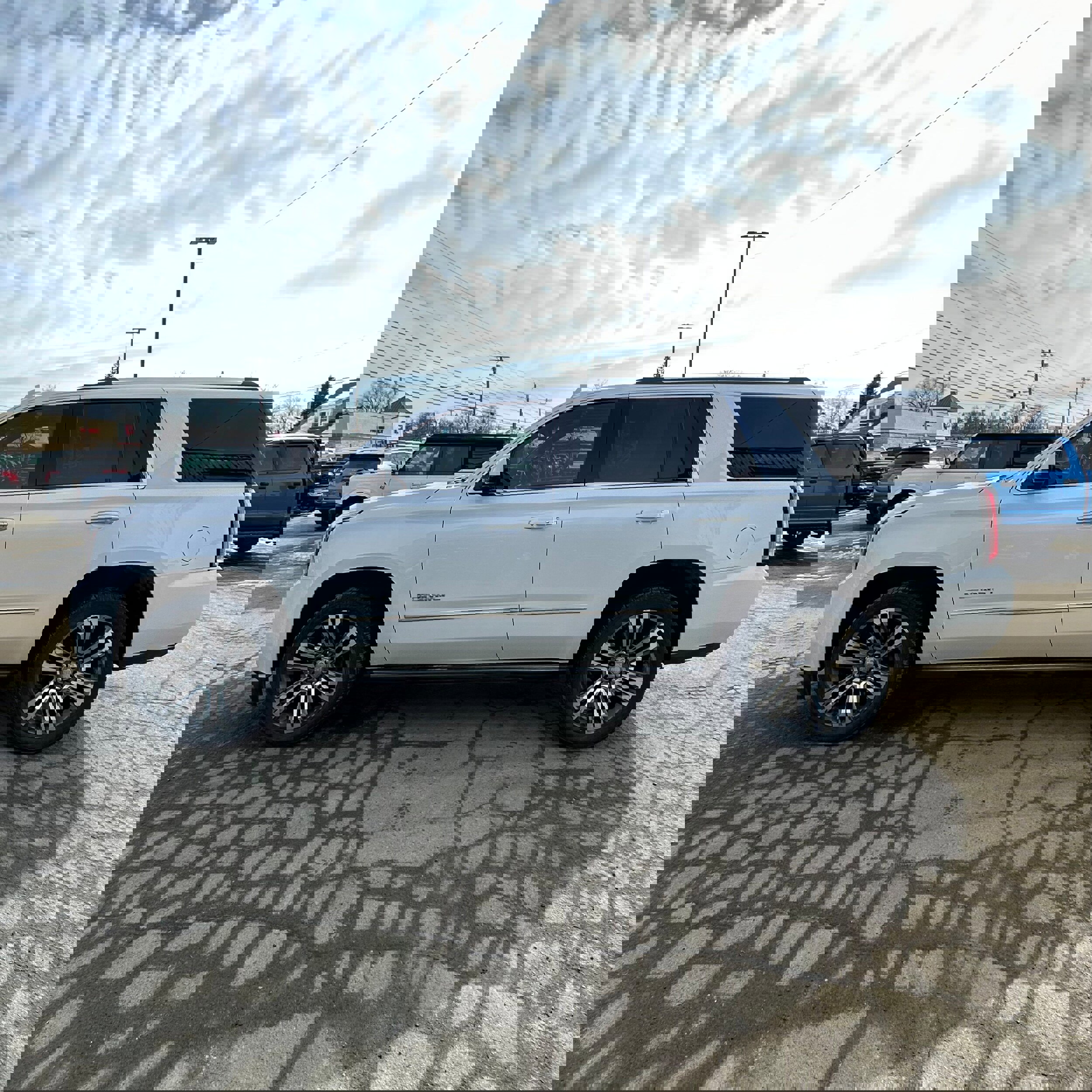 Used 2019 GMC Yukon Denali w/ Denali Ultimate Package image 6