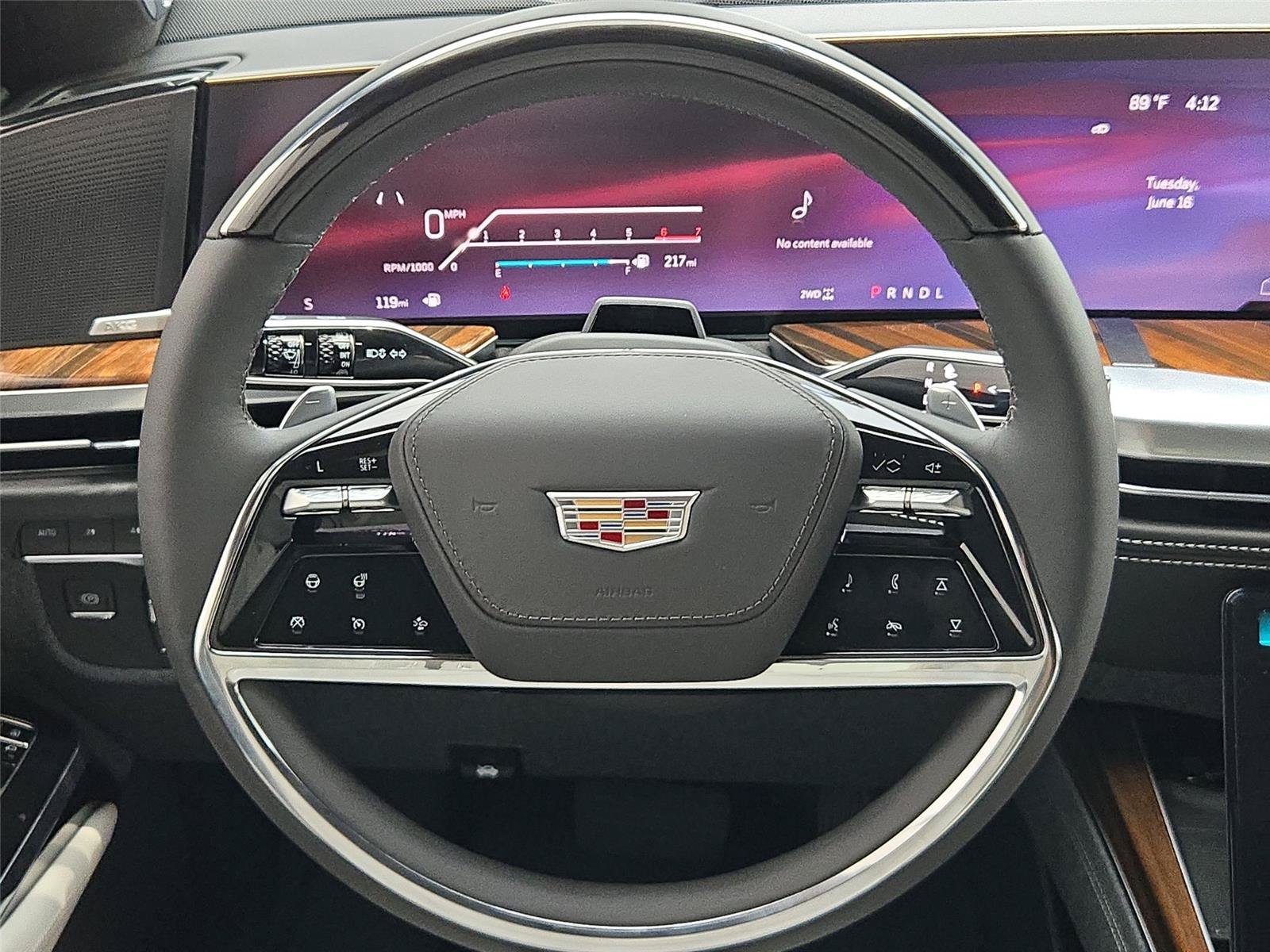 New 2026 Cadillac Escalade Platinum Sport w/ LPO, ONYX Package AWD/4WD image 15