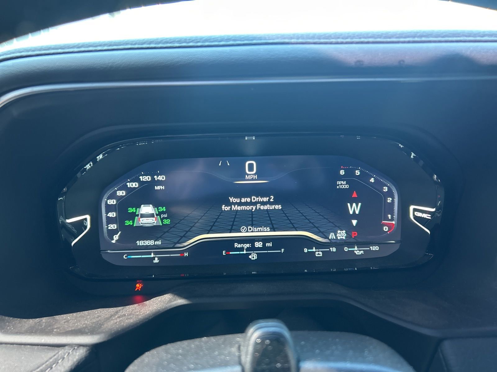 Used 2024 GMC Yukon Denali w/ Advanced Technology Package image 16