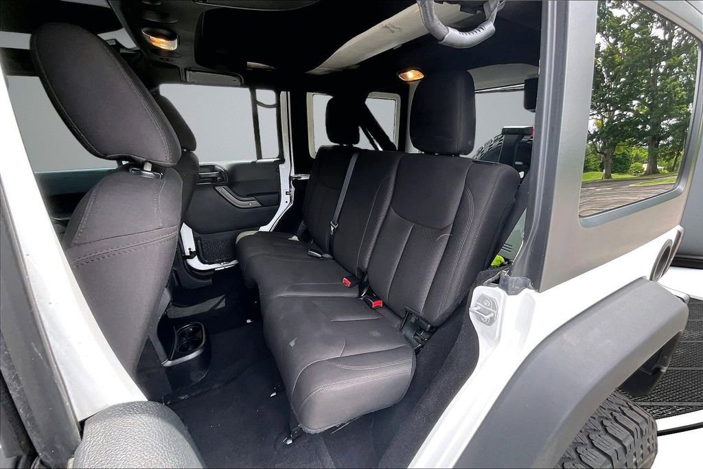 Used 2017 Jeep Wrangler Unlimited Sport w/ Quick Order Package 24S AWD/4WD image 19