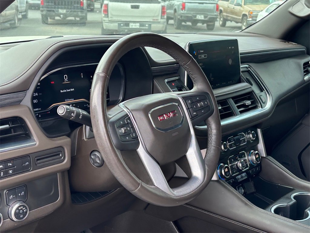 Used 2022 GMC Yukon SLT w/ SLT Premium Package image 9