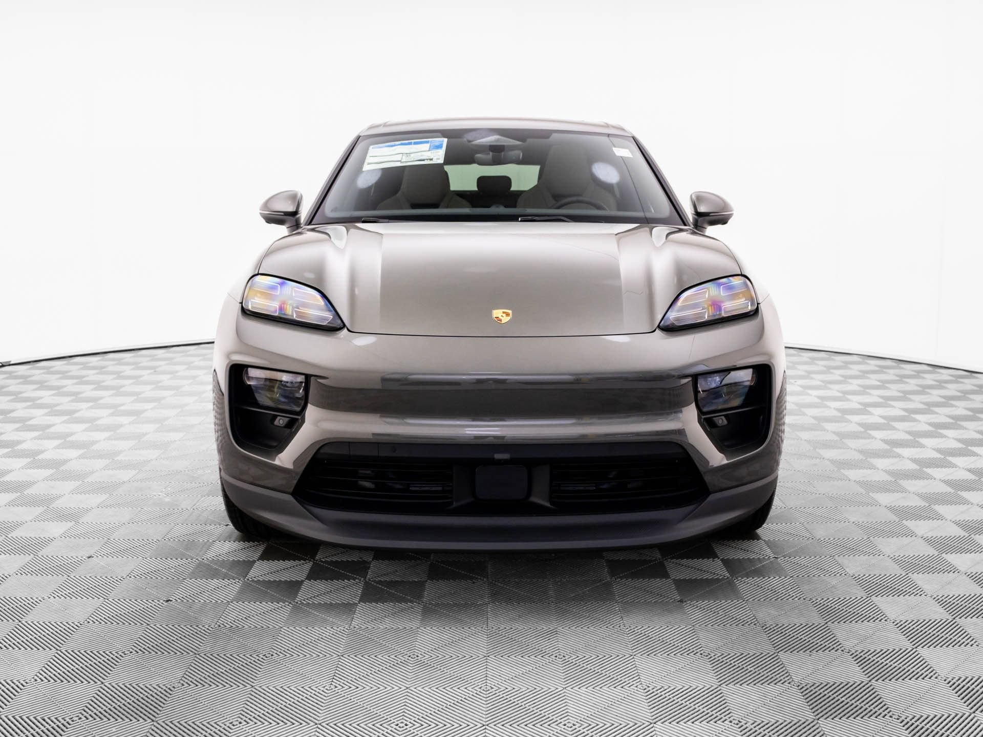 New 2026 Porsche Macan 4 Electric AWD/4WD image 9