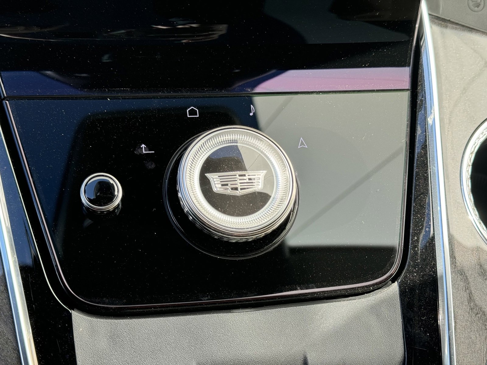 New 2025 Cadillac Escalade IQ Sport 2 w/ LPO, ONYX Package image 28