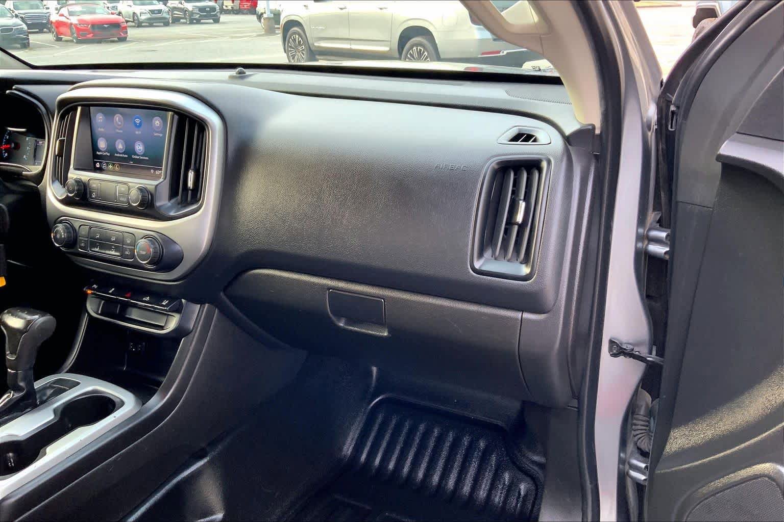 Used 2021 Chevrolet Colorado LT w/ Fleet Safety Package RWD image 17