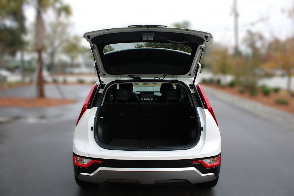 New 2026 Kia Niro EX FWD image 8