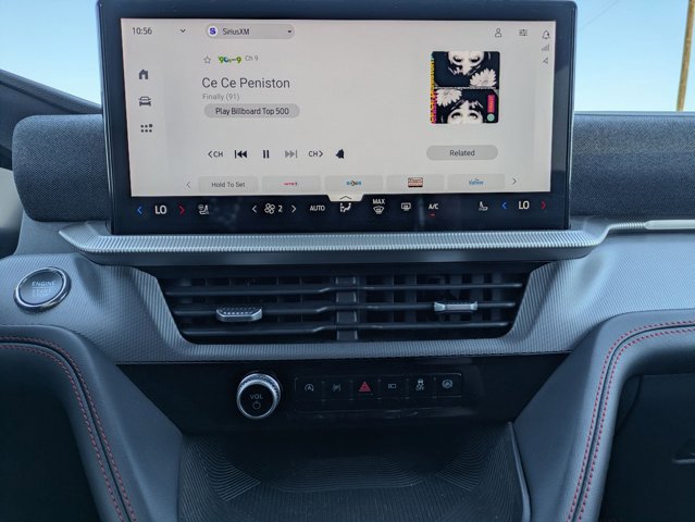 Used 2025 Ford Explorer ST-Line image 12