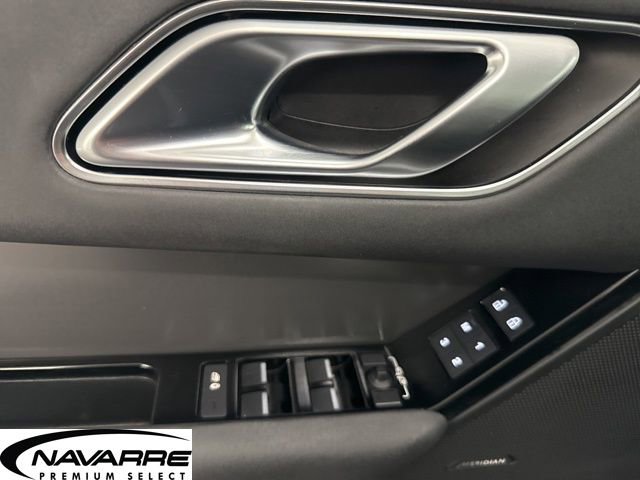 Used 2025 Land Rover Range Rover Velar Dynamic SE image 30