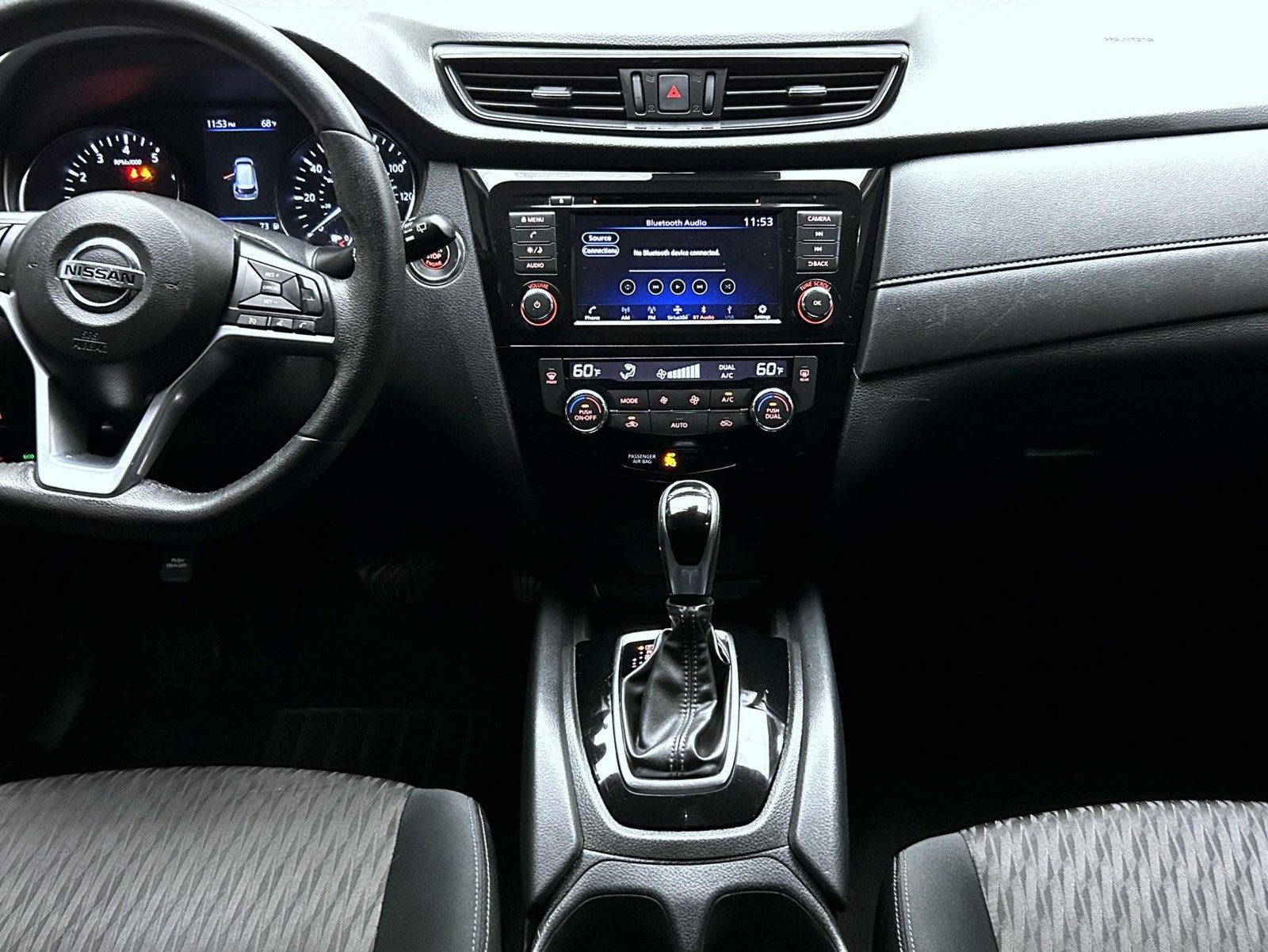 Used 2019 Nissan Rogue SV AWD/4WD image 13