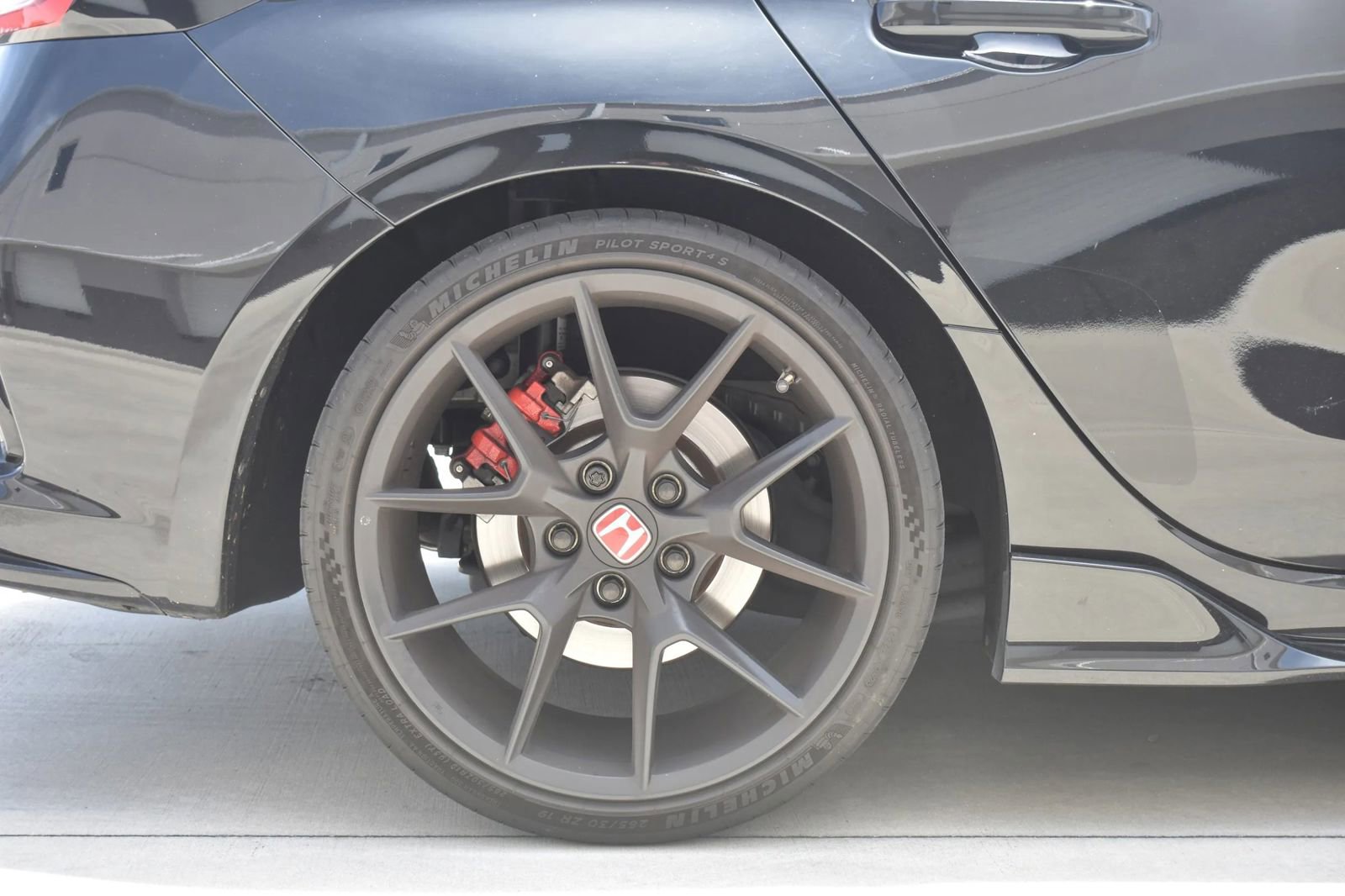 Used 2024 Honda Civic Type R image 17