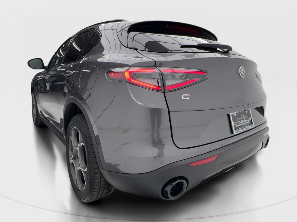 New 2026 Alfa Romeo Stelvio Sprint w/ Convenience Package AWD/4WD image 11