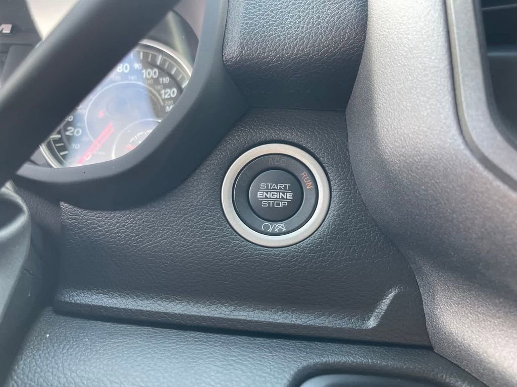 Used 2024 RAM 3500 Tradesman w/ Chrome Appearance Group image 27