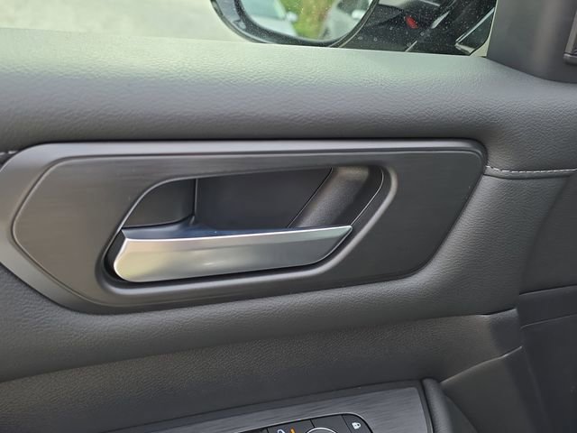 New 2026 Nissan Armada SV image 21