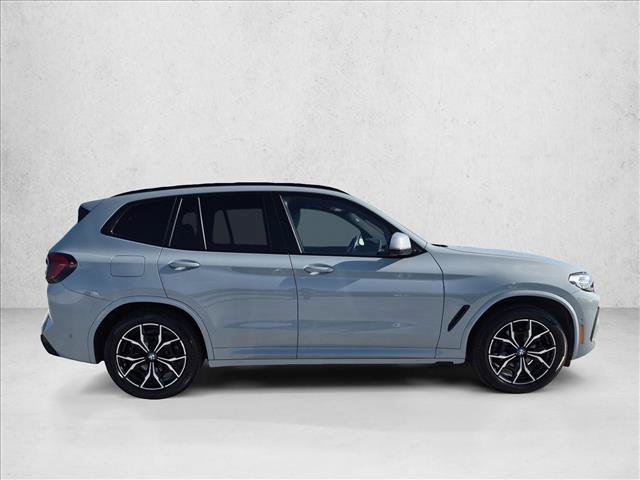 Used 2023 BMW X3 xDrive30i w/ M Sport Package AWD/4WD image 4