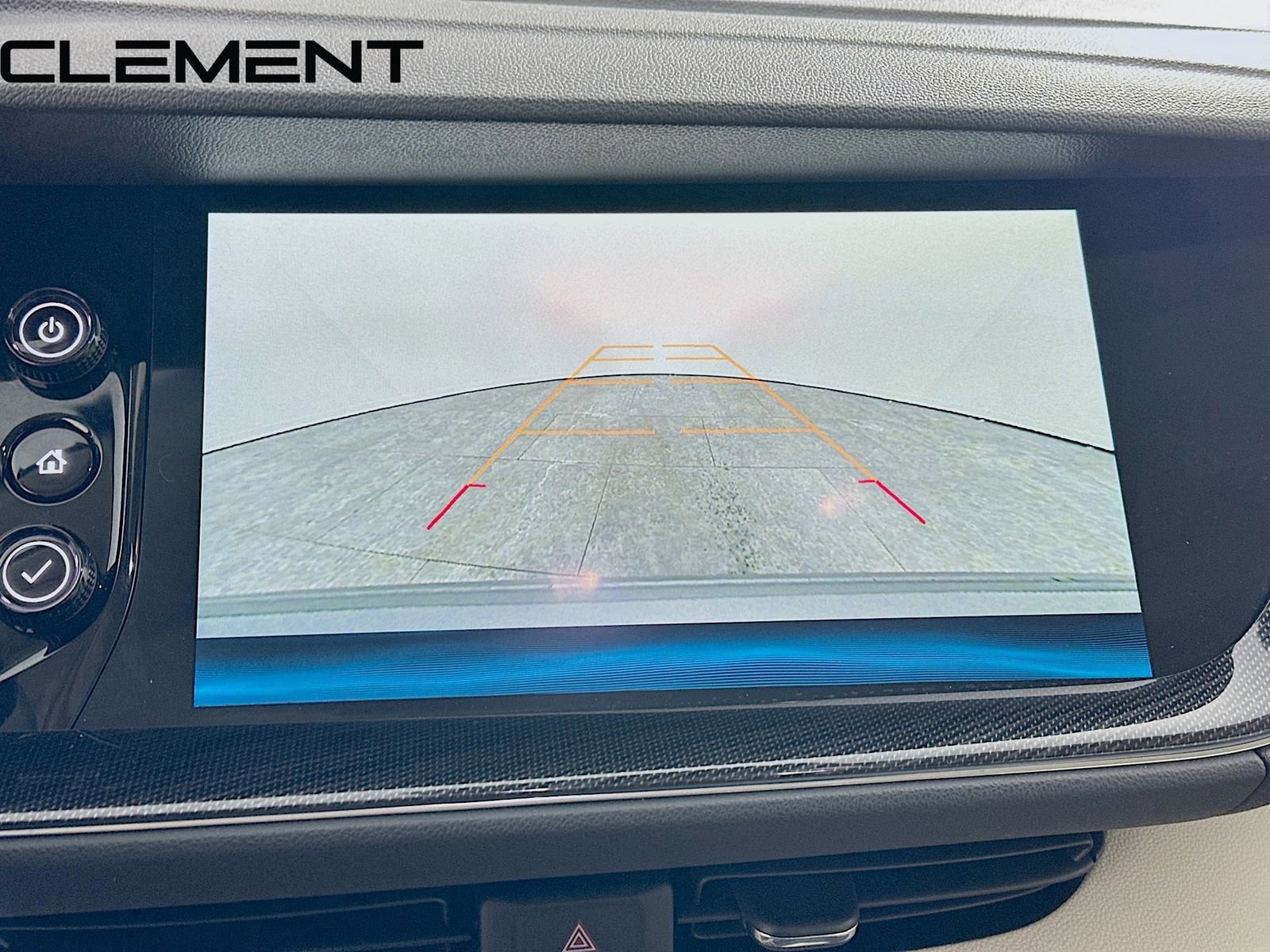 Used 2023 Buick Envision Preferred image 19